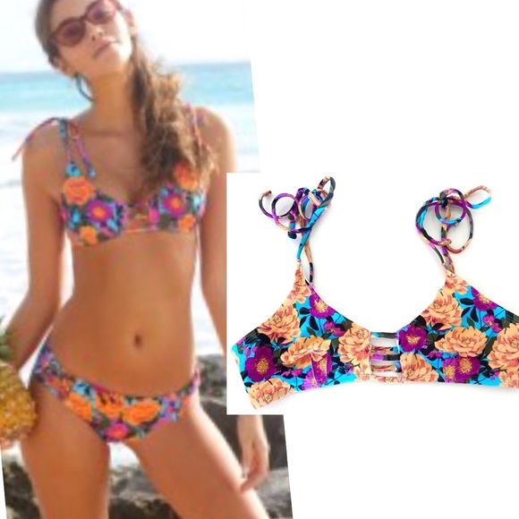 Urban Outfitters Other - Urban Outfitters Winnie Orange Floral Bikini Top